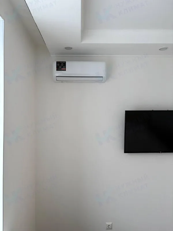 Кондиционер Daijin Inverter в комнате вдали от балкона